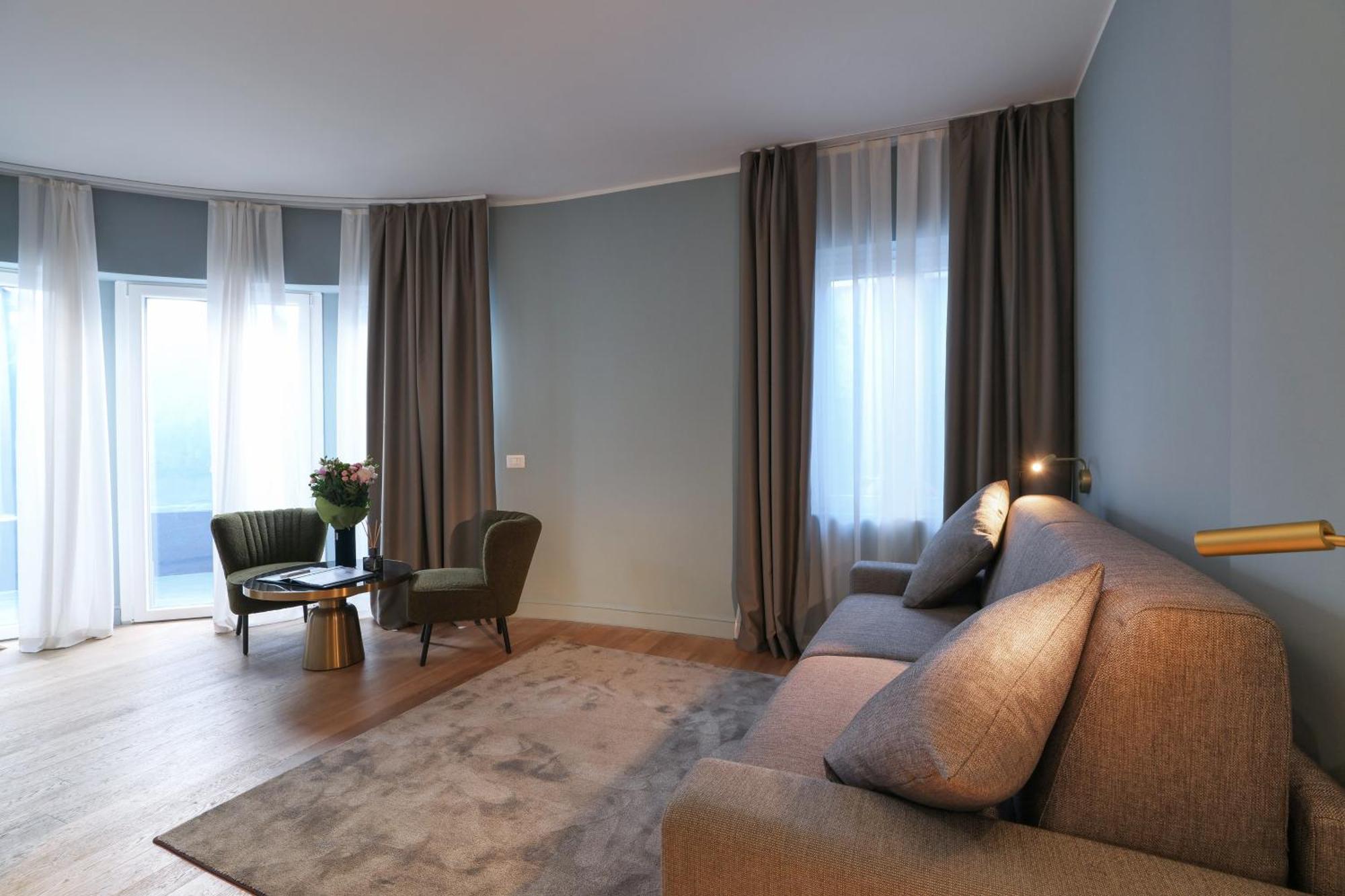 Prestige Boutique Aparthotel - Piazza Duomo View Milão Exterior foto